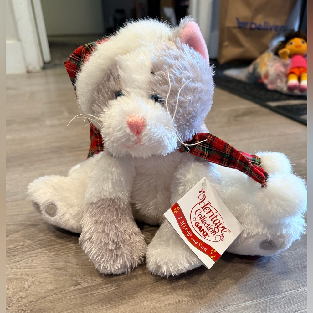 GANZ Jingle Meower Heritage Collection Festive Plush Cat musical